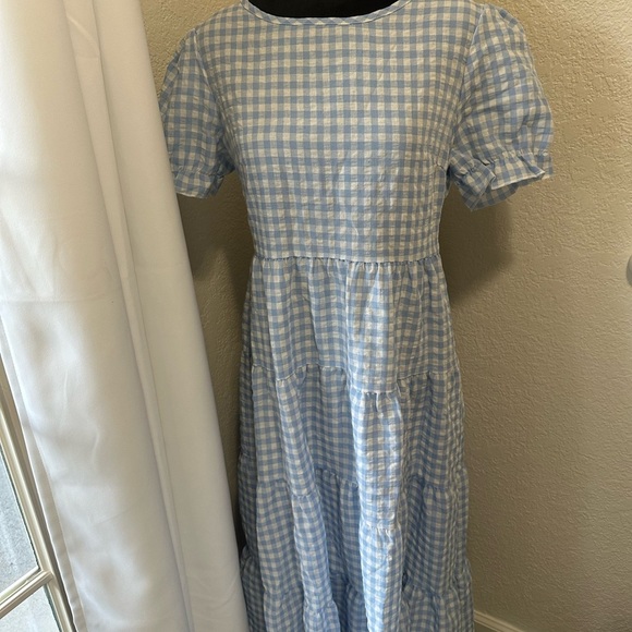 SHEIN White and Blue Tiered Maxi Sundress - Picture 2 of 7